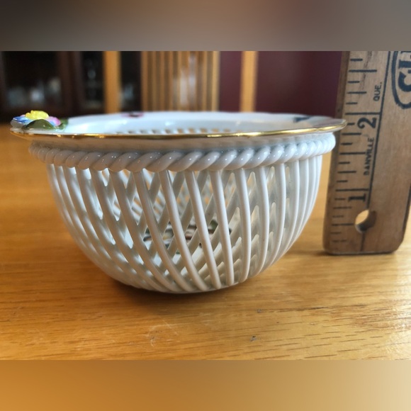 Herend Rothschild Bird & Butterfly Open Weave Basket Dish - Picture 6 of 7